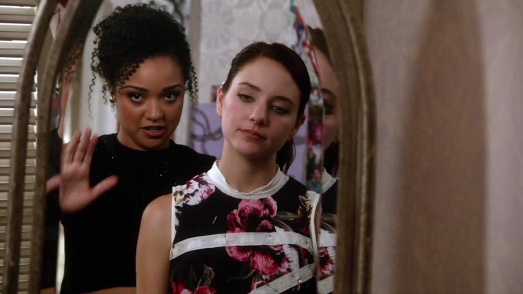 abcfamsquad's tweet photo. I thought the dress was perfect. @aishadee @halesbells @ChasingLifeABCF http://t.co/LOVssMZaUj