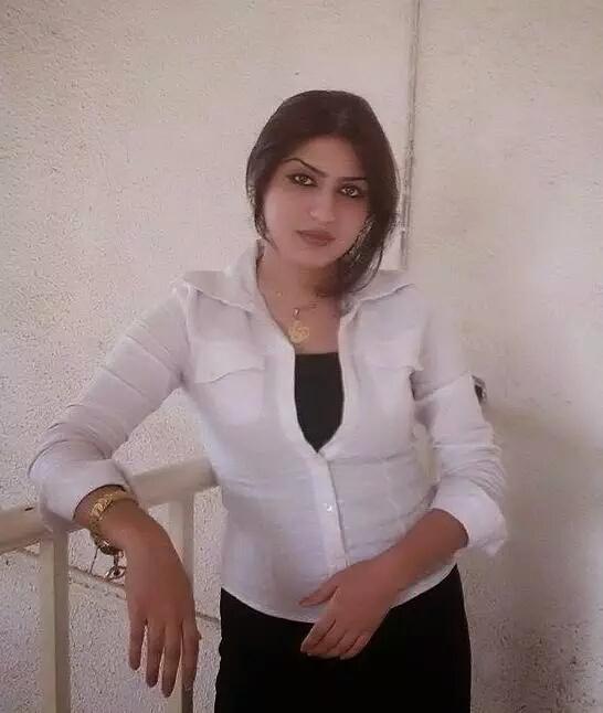 ضعيف الحال مرة وربع مرات وعلي عدوان مره وربع مرات أحس جن بيك آلية وربع مرات واحسك بالربع تبخل علية🙊