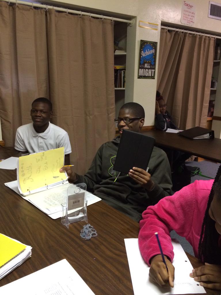 BanksAcademy's tweet photo. Our students recently received iPads and were thrilled! #BanksAcademy http://t.co/Xvs56OS2DG