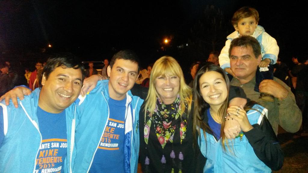 mariluleverberg's tweet photo. @ADOMIS_Misiones con #KikeTenaschuk #AdelanteSanJosé @gracemoraez dirigentes jóvenes que defienden a la renovación! http://t.co/Mu9iMVsenZ