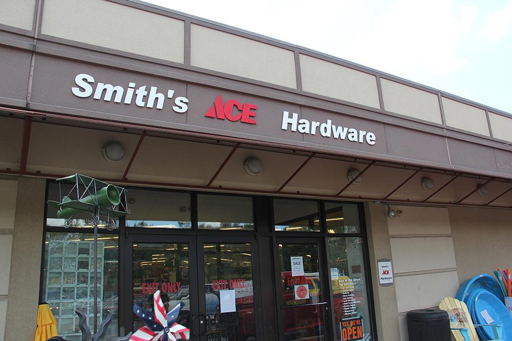 SmithsAceNJ's tweet photo. Princeton is now hiring! Calling all experienced cashier who are available to work weekends. Stop in and see Tim! http://t.co/Zj2xbje6k7