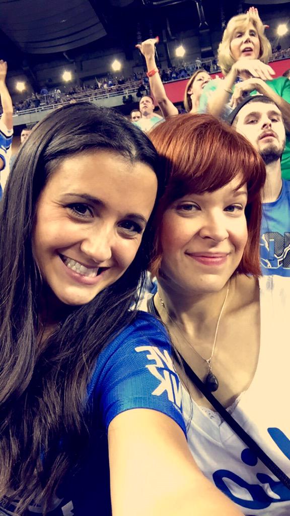 ALCloonan's tweet photo. Sittin with a bunch of Bonco fans #oneprde #detroit #lions http://t.co/Hy2OTQe5Ds