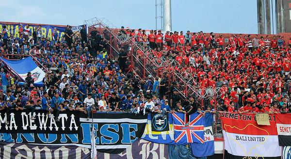 Ultramaniatics's tweet photo. Arema Cronus away vs Bali United
https://t.co/W6KYV8iVGF
27/09
(1) http://t.co/k0gXoebac1