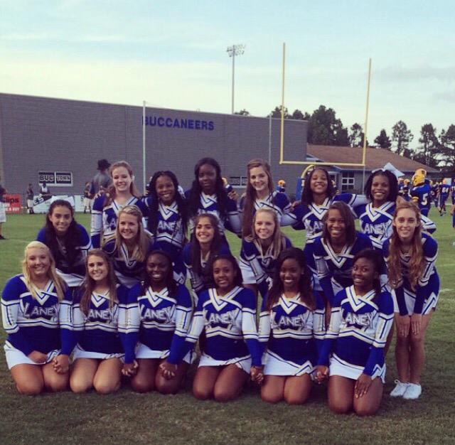 laurennnnv's tweet photo. Bc I love my team and I'm excited for tomorrow nightπππππ»π #BeatTopsail http://t.co/TQ8VZQLycN