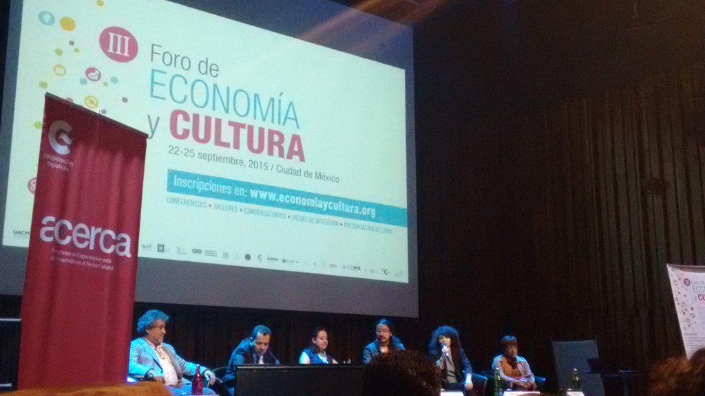 CarlaArciga's tweet photo. @economiaycultur http://t.co/EbZvOHFVWq
