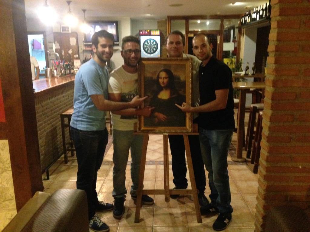 LaProrrogajj's tweet photo. La monalisa le ha dado retweet y se viene con nosotros @Julii_FR @Danipitres #JuanChinchilla #JesusAlberto http://t.co/CDC6qPCYpp