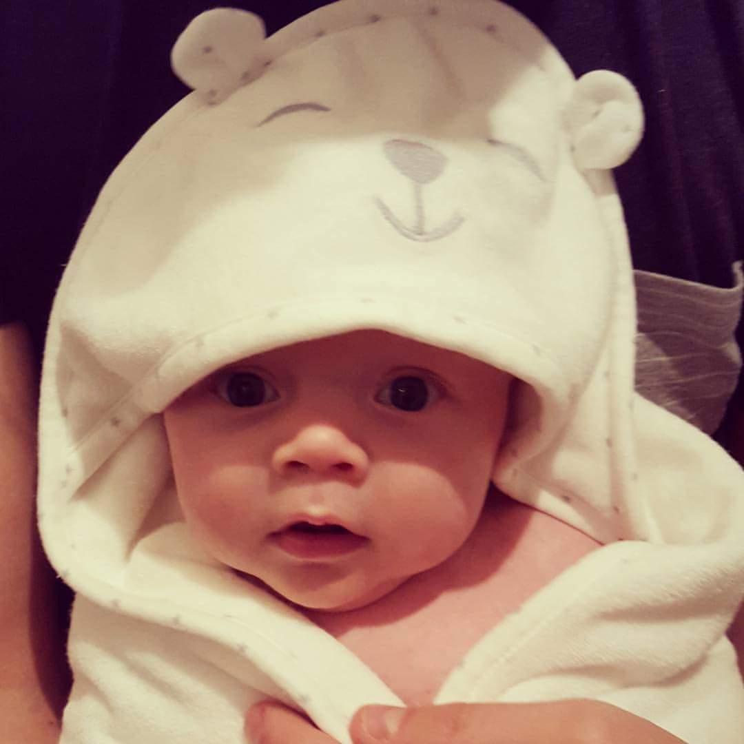 emmareyno's tweet photo. @TheWhiteCompany our 8 week old baby Luca loves his bathrobe. Thank you xx #littlewhitecompany #baby #bathtime http://t.co/uYZUicllU9