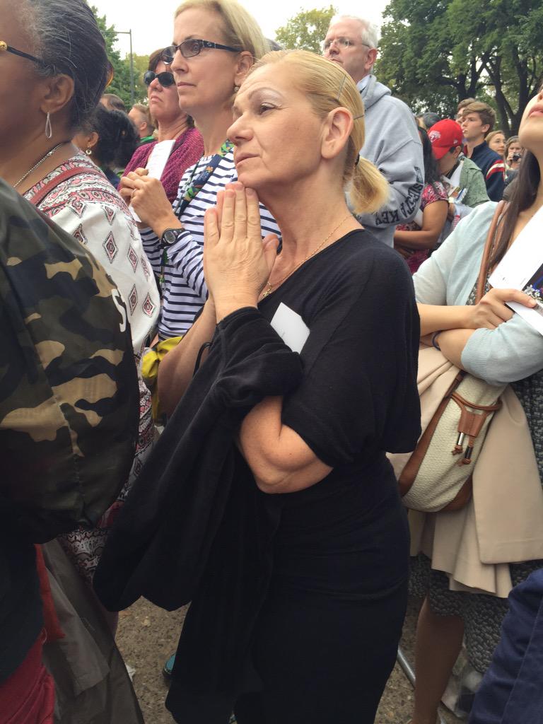 deadlineduarte's tweet image. At papal Mass on Sunday during the eighth World Meeting of Families. #PopeInPhilly #buckspope