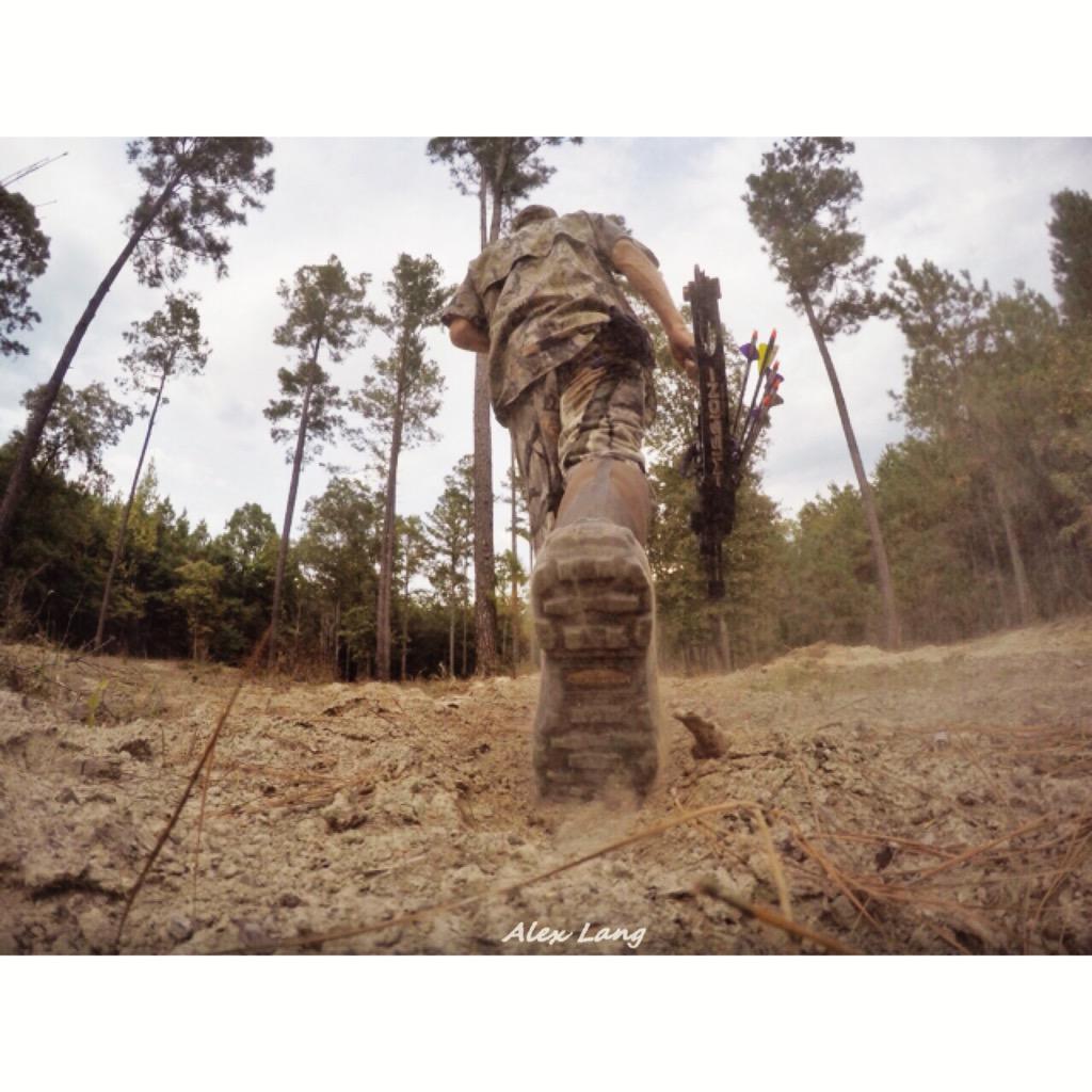 vela_cxehange's tweet image. RT if you're a bowhunter!