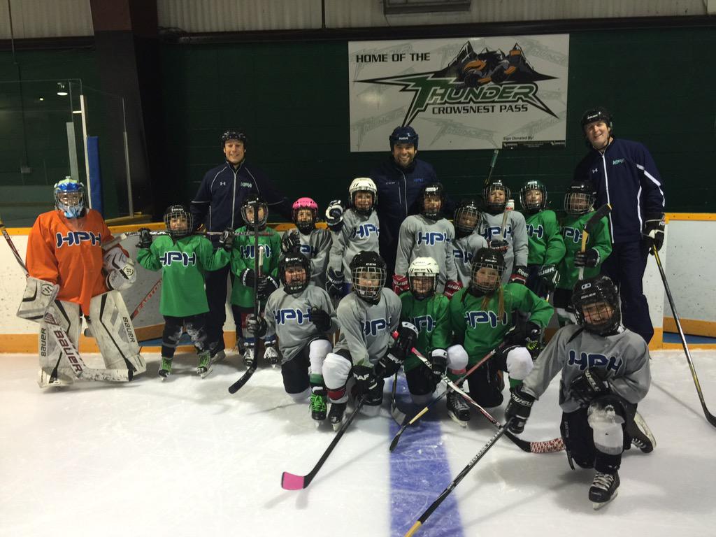 HPHockey's tweet photo. Thanks @CNPThunder for a great Kick Off Camp!!! See you soon!!! #development #passion #getbetter http://t.co/mDBmbCQSCy