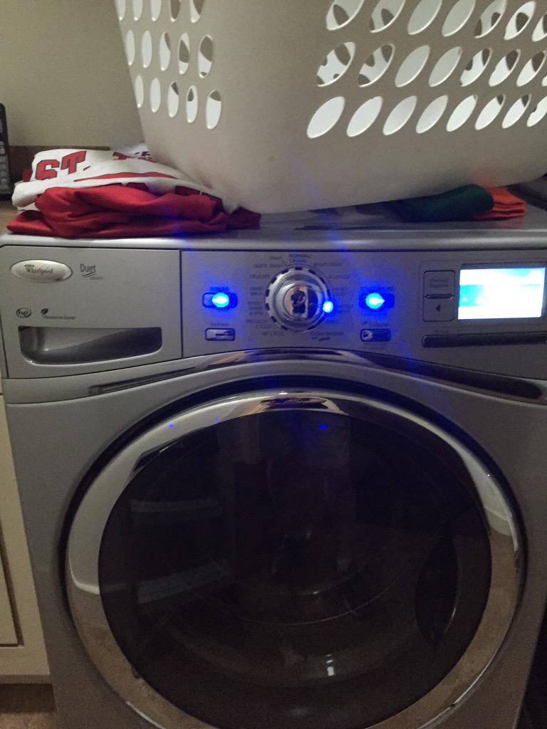 SeanOnTV's tweet photo. I feel folding laundry is my yoga. Very zen....said no one, ever. #sundayfunday #lifewithfourkids #anotherload http://t.co/VBAjV9uRFW