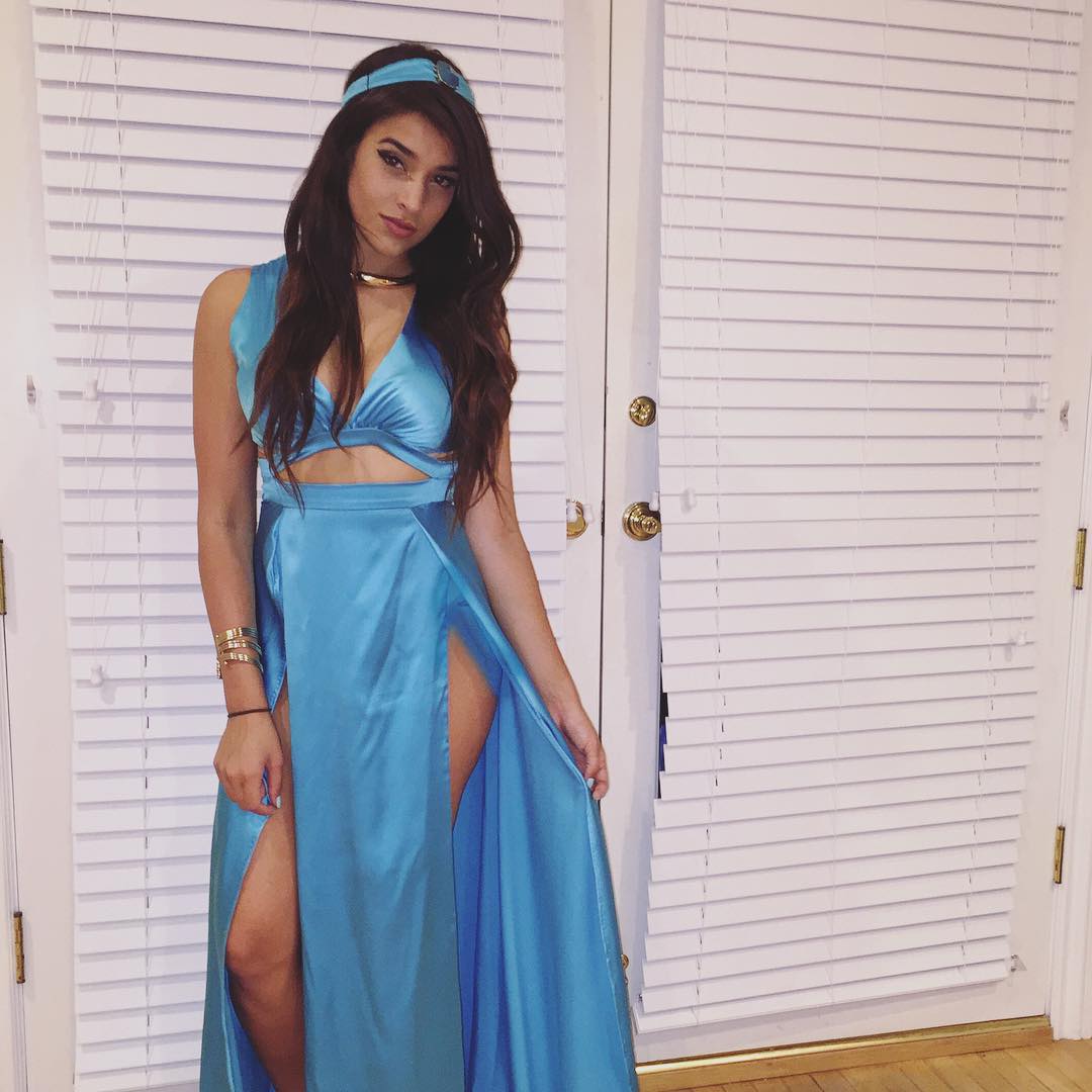 anjali (@anjaliworldrp) on Twitter photo 