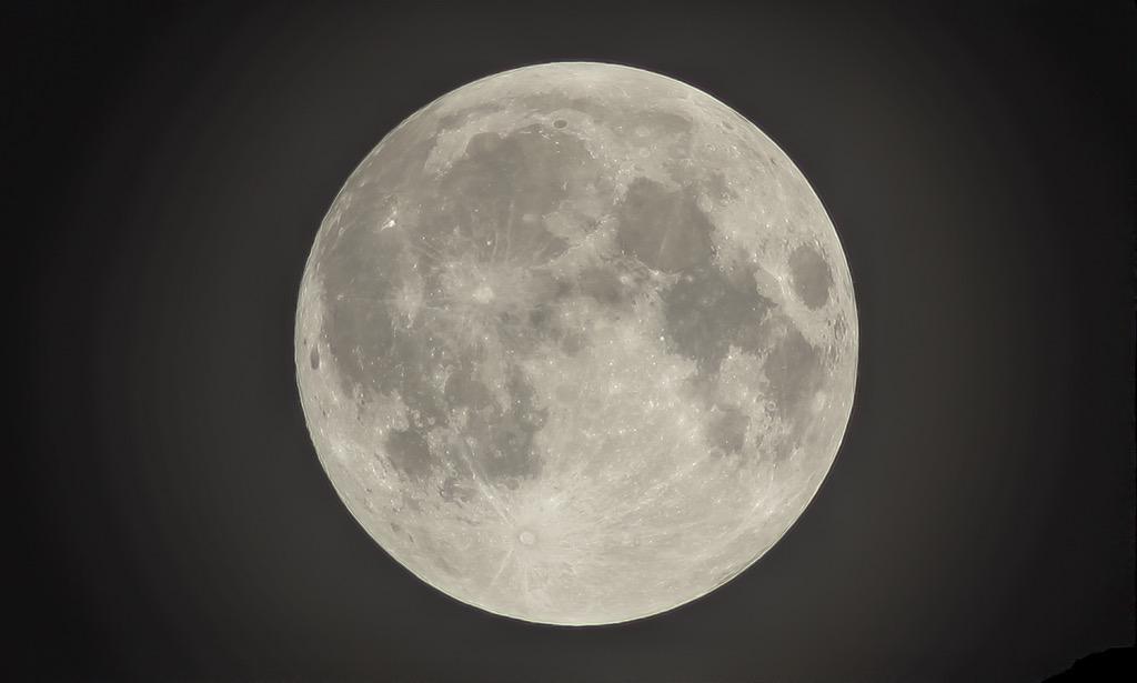 #supermoon <a href="/worcpic/">Worcester Pictures</a> <a href="/worcesternews/">Worcester News</a>