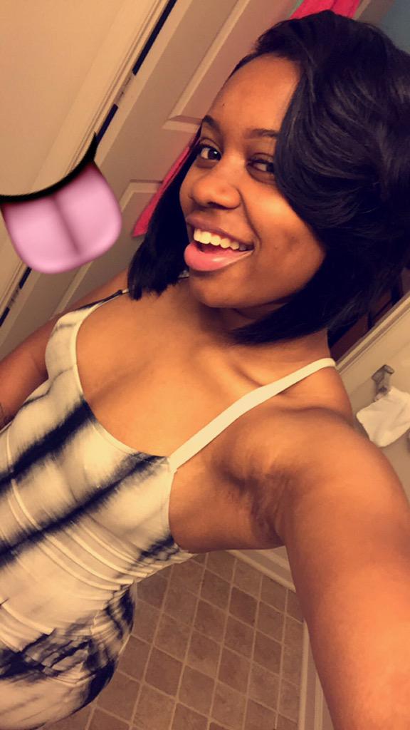 __BossNikki's tweet image. 👅👅👅👅👅👅👅👅👅