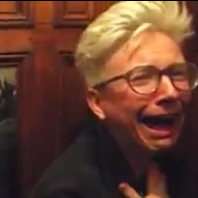 oakleyscoffee's tweet photo. On the other hand go get #TylerOakleyToHalfABillion just because he's so cute ya know . http://t.co/cZgwTdqJO2