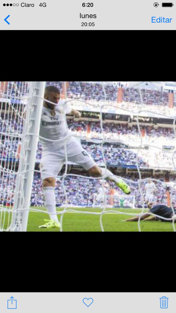 MrsElena_M's tweet photo. #benzema #BenzemaPerfectPlayer #KB9 #KB10 @Benzema π₯πͺπ»ππππ http://t.co/jdiDAeh5mI