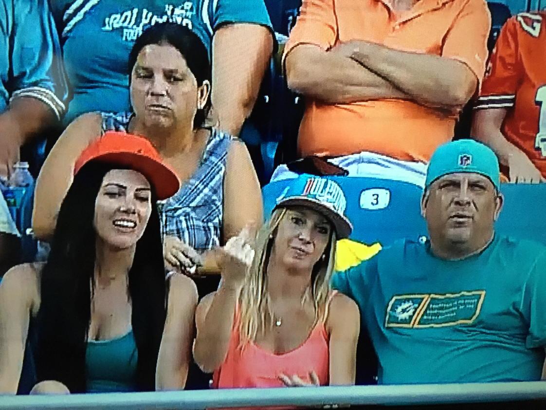 BillG300's tweet photo. @JeremyWGR how about this enthused Dolphins fan after that Hogan TD?? http://t.co/hSZTiegDIa