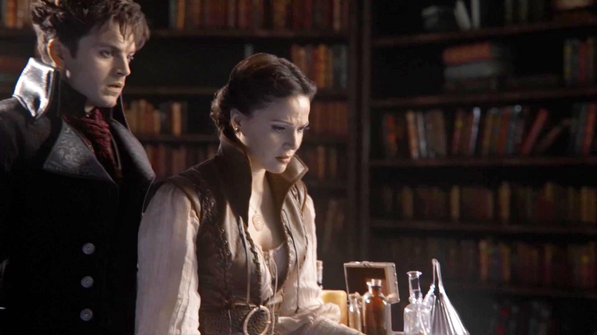 __ReginaMills's tweet photo. Me with @TheMad_Hatter__ http://t.co/GU8i0KLhqt