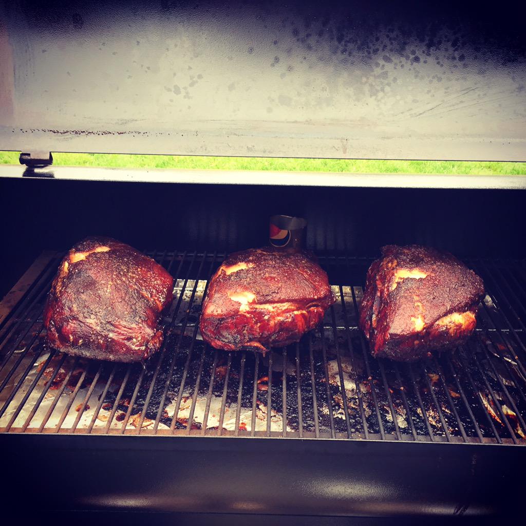 CEJensen23's tweet photo. Good luck @Dennyb19 #RevGen2015 #RevGen2015DBruce #theprinceofpork http://t.co/yIGmufTxsb