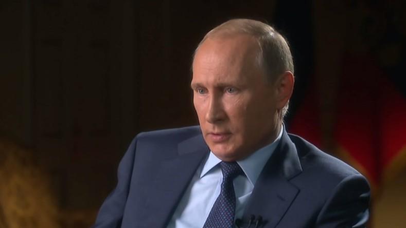 RTenfrancais's tweet photo. L'interview de Vladimir Poutine en sept points clés http://t.co/WEwqIKkYj0 http://t.co/QXFd5V1QXI