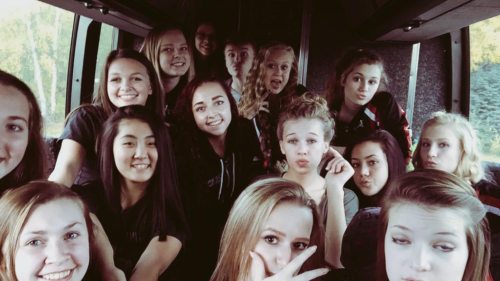 grace97dance's tweet photo. Killin it is just what we do! So much love and appreciation to the dance fam❤️❤️ #VDSstyle @VDSeniorCompany @gonuvo http://t.co/J5UqDxnIEe