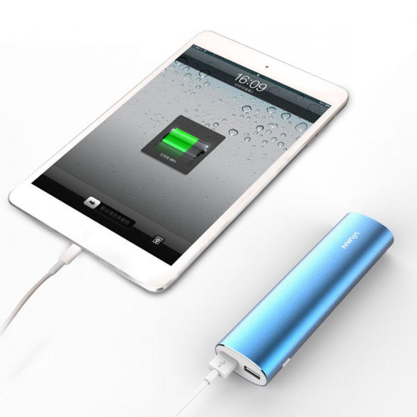 PoteStore's tweet image. Udah ga pas beli powerbank PALSU!! BELI SEKARANG. Powerbank Vivan 12.000mAh ORIGINAL Rp 449.000, disc order via line!