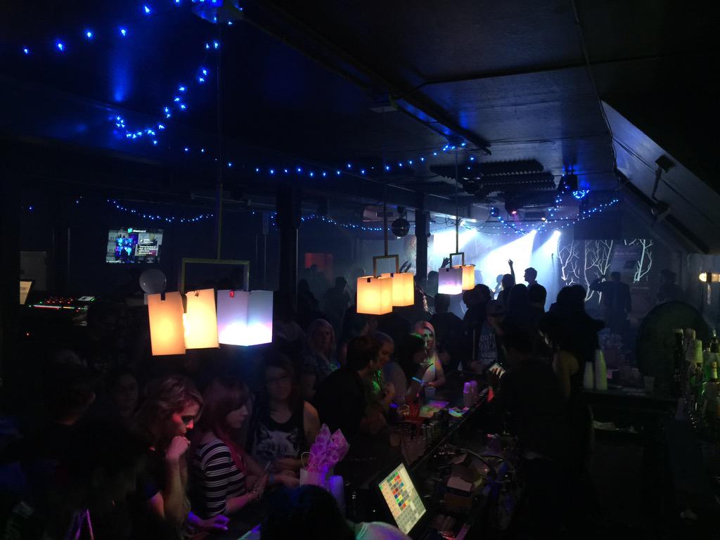 MrFlamegoat's tweet image. Back of the bar. #BuildGuildParty