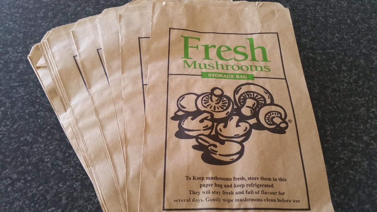 HelenTaylorCG's tweet photo. Stockpiling mushroom bags can only mean one thing: almost time to start catching birds again! #fieldworkhacks http://t.co/W86BhluQuZ