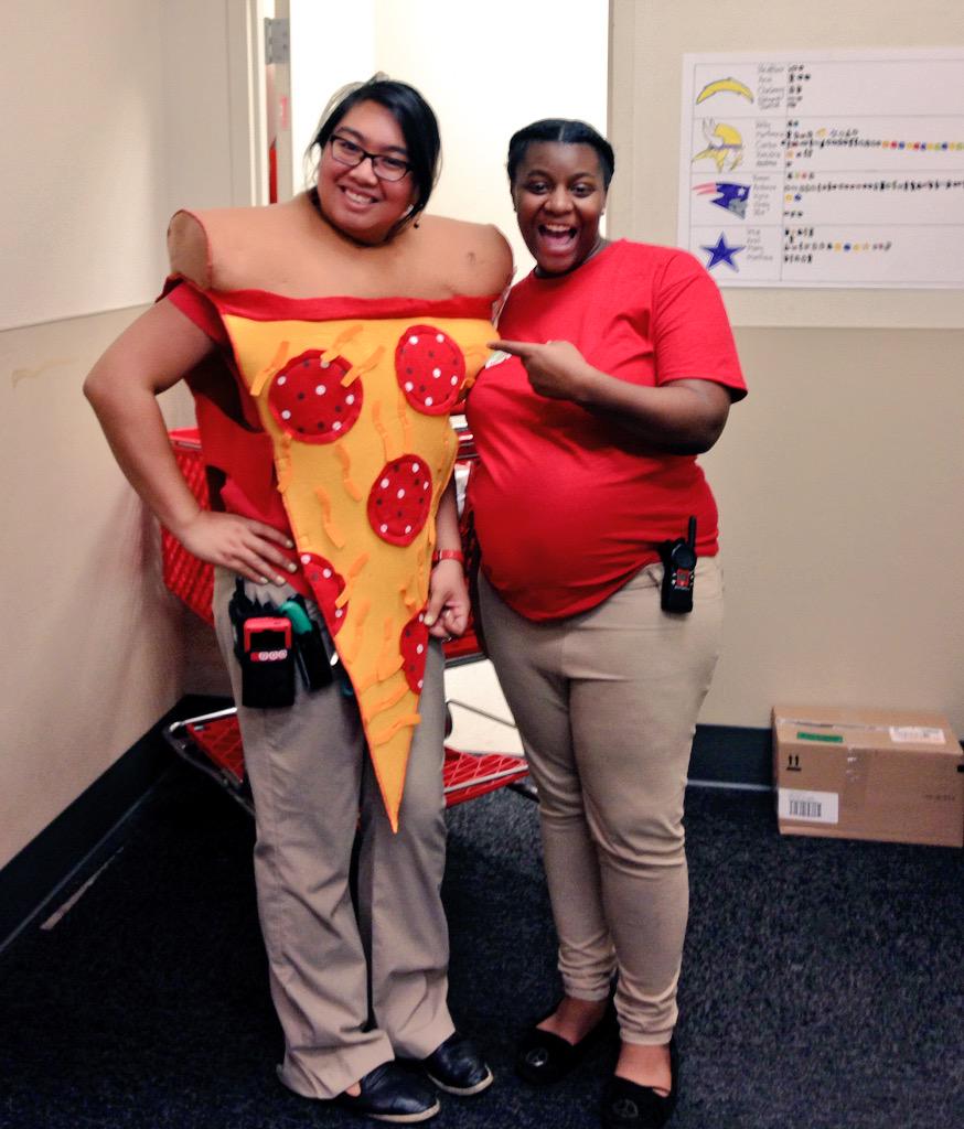 Got the team pizza for meeting today's goal! <a href="/RoxxieBr/">Roxanna Briseno</a> <a href="/theWixson/">MaryBeth</a> @crowderabby1 <a href="/SiskJoshua/">Joshua Sisk</a> #G391Engagement