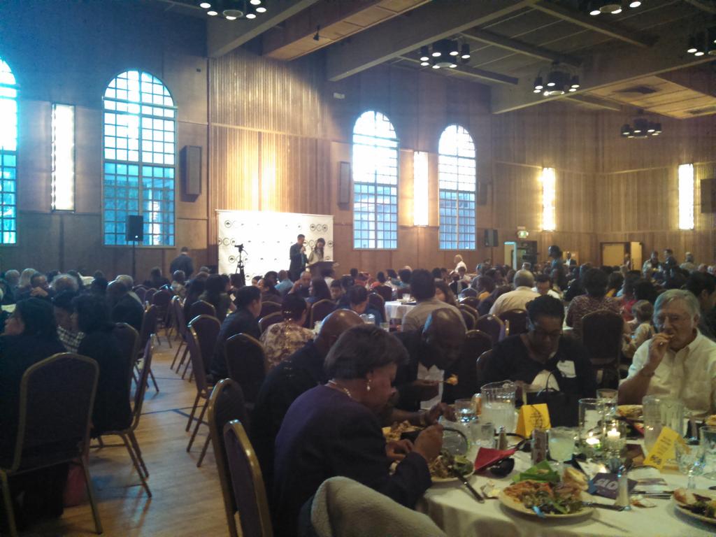 glee_glo's tweet photo. Full house celebrating a great org @ococomorg 38th anniversary #OCOUbuntu ! http://t.co/d5lwtgN6dB