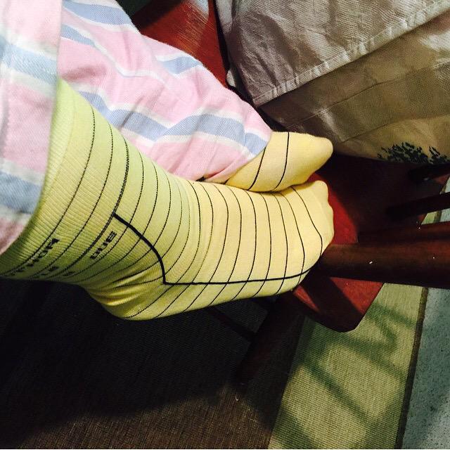 OutofPrintTees's tweet photo. "Library socks!" #OOPfan π·: IG pinkberryshake http://t.co/xrsUBCHkpj