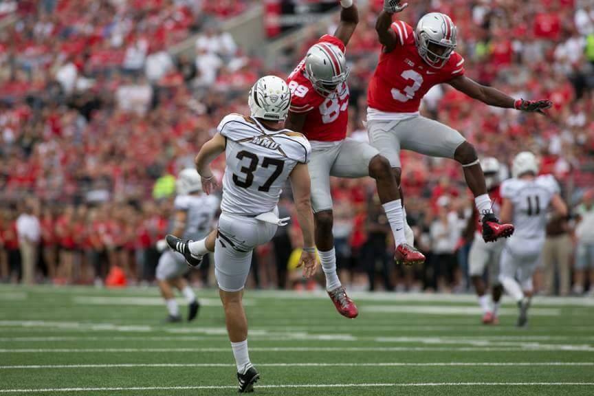 SCPrepFB's tweet image. Great to see @J_DoT_ doing his thing in the Shoe on Saturday. #StraightOuttaSC