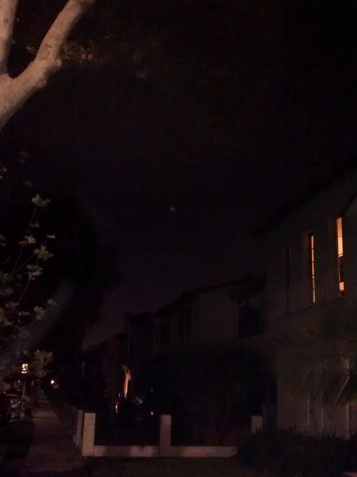 Best one! #BloodMoon http://t.co/inAJznLbTG<a href="/tag/bloodmoon"class="tags">#BloodMoon</a>