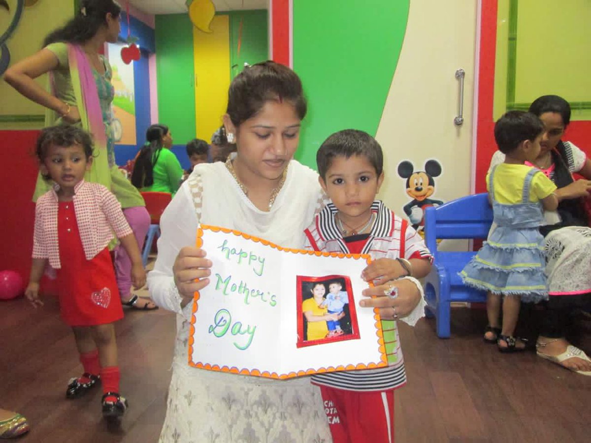 KidsCaptivation's tweet photo. Our Mother's Day Celebration Pics http://t.co/4kdLpTTBrG