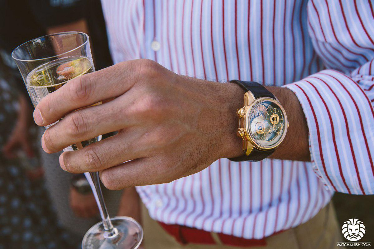 WatchAnish's tweet image. Wishing everyone a successful start into the new week with the @BrevaWatch Genie 01.