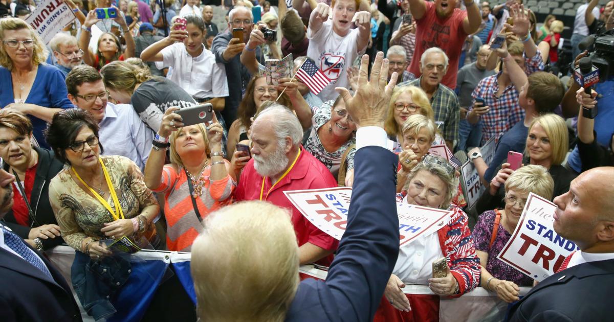 NYMag's tweet photo. Meet America's wackiest Trump supporters: http://t.co/F088ut0Sw6 http://t.co/jVavkGjJmK