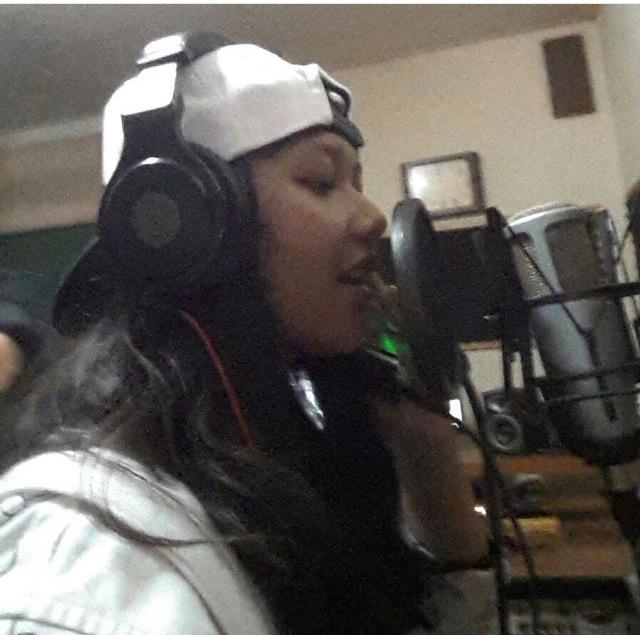 Name : Fanny Wireza/Fanny (1997)
Cover : Yuna Kim
Twitter / ig : <a href="/FannyWrz_/">F</a> / @.fannywireza