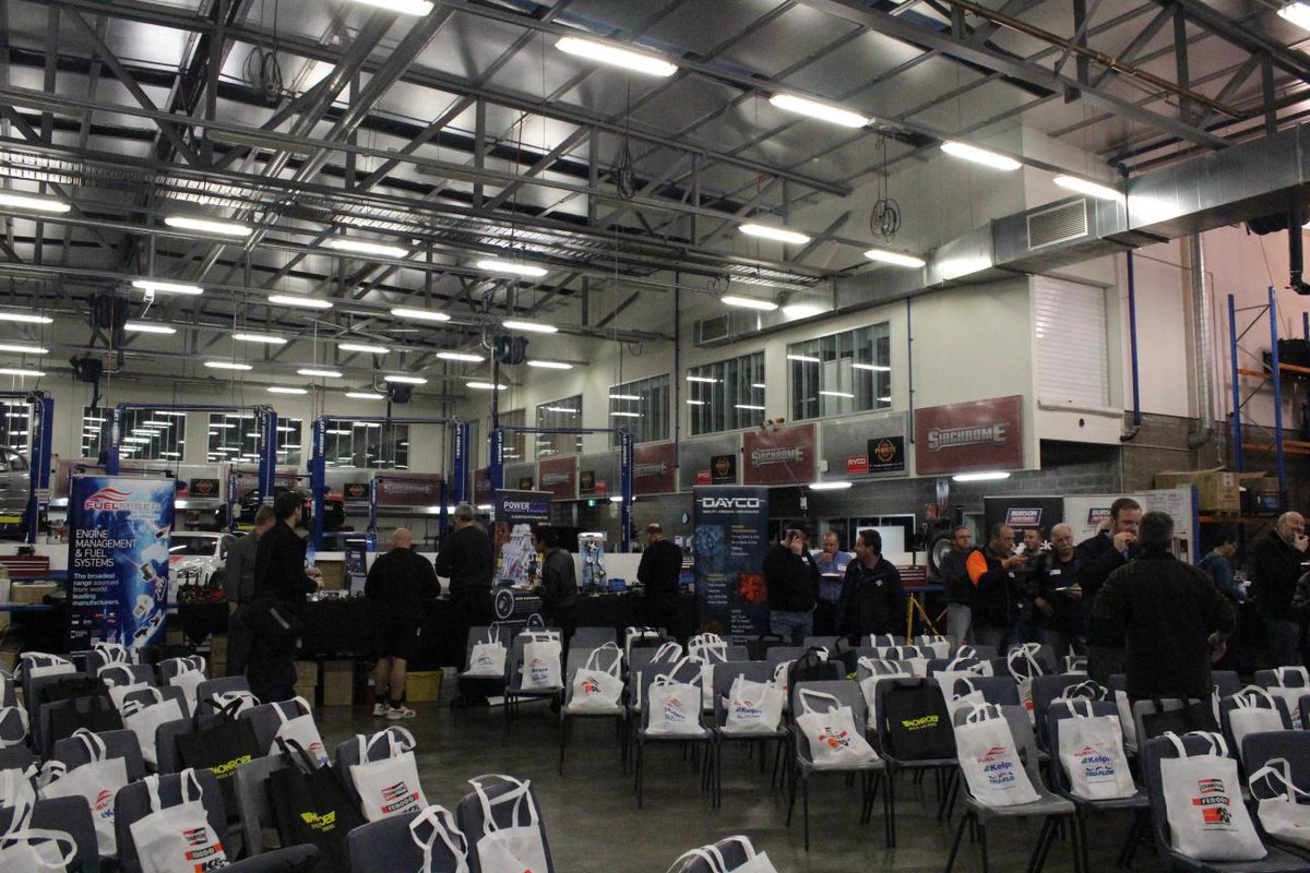 AutoPartners's tweet image. Swag! Our guests at @Chisholm_Inst Dandenong walked away with some great stuff from Motospecs &amp;amp; @MonroeAuNz