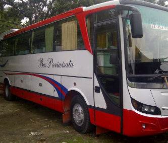 rullyansyahseta's tweet photo. koleksi bus inanta mandala trans http://t.co/CfL4BA4Y9P