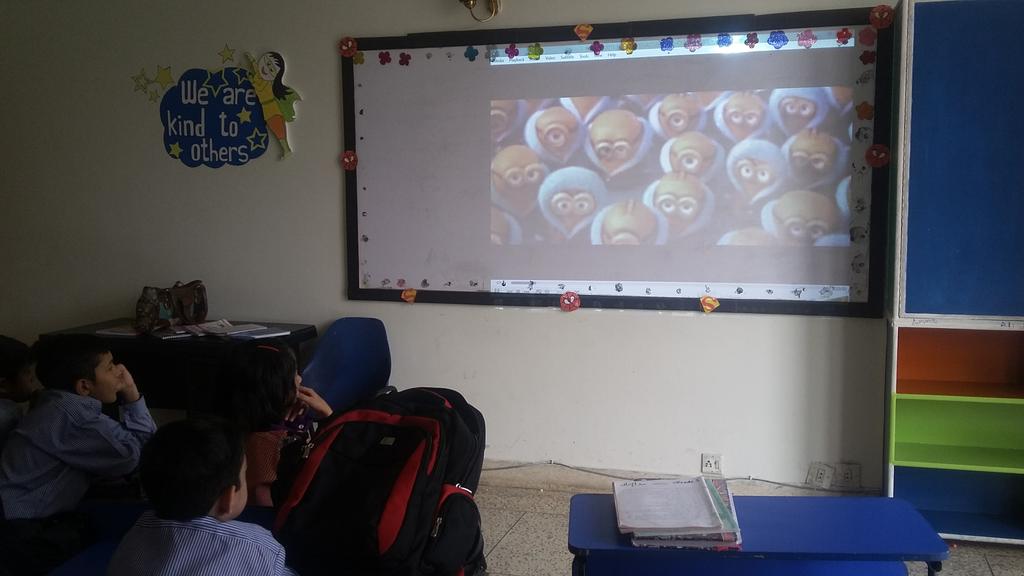 sundastaj9's tweet photo. Watching movie with these little Chipmunks is too much fun.. 
#minions #LearningThroughMedia http://t.co/Uf6nv5Ywqh
