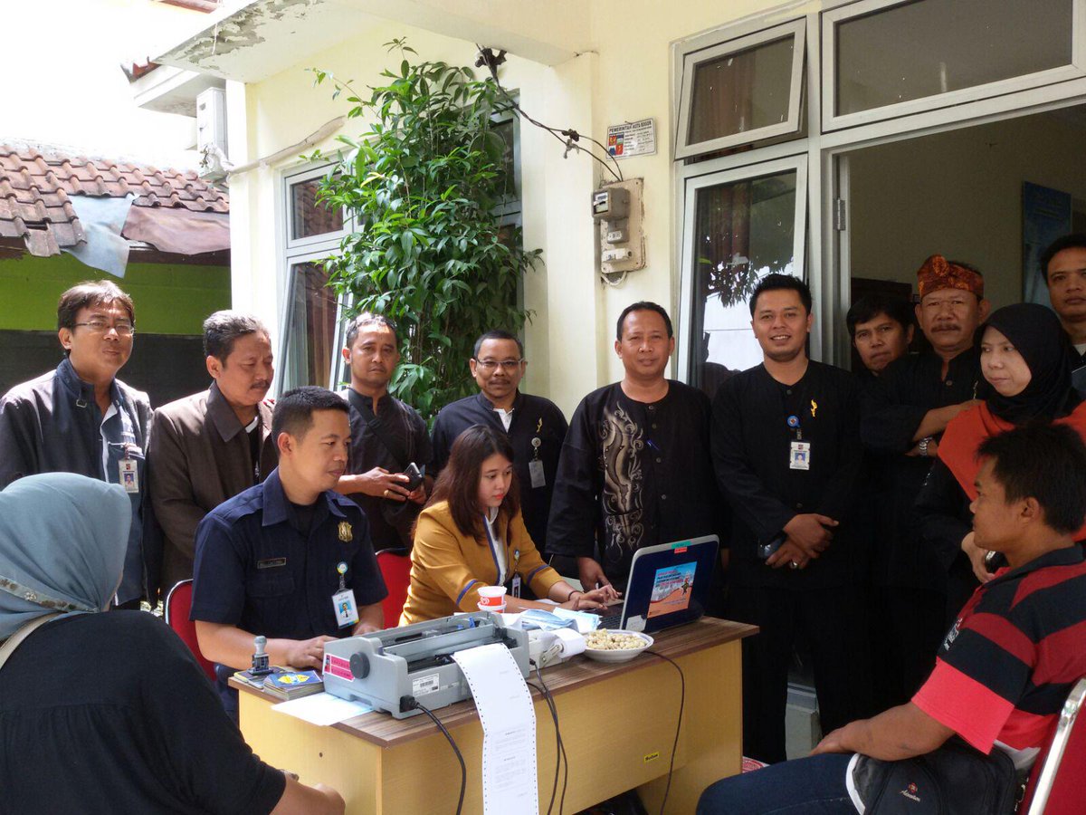 Mulyaharja's tweet photo. Satgas PBB P2 Kec.Bogor Selatan http://t.co/XLDuFeYGl4