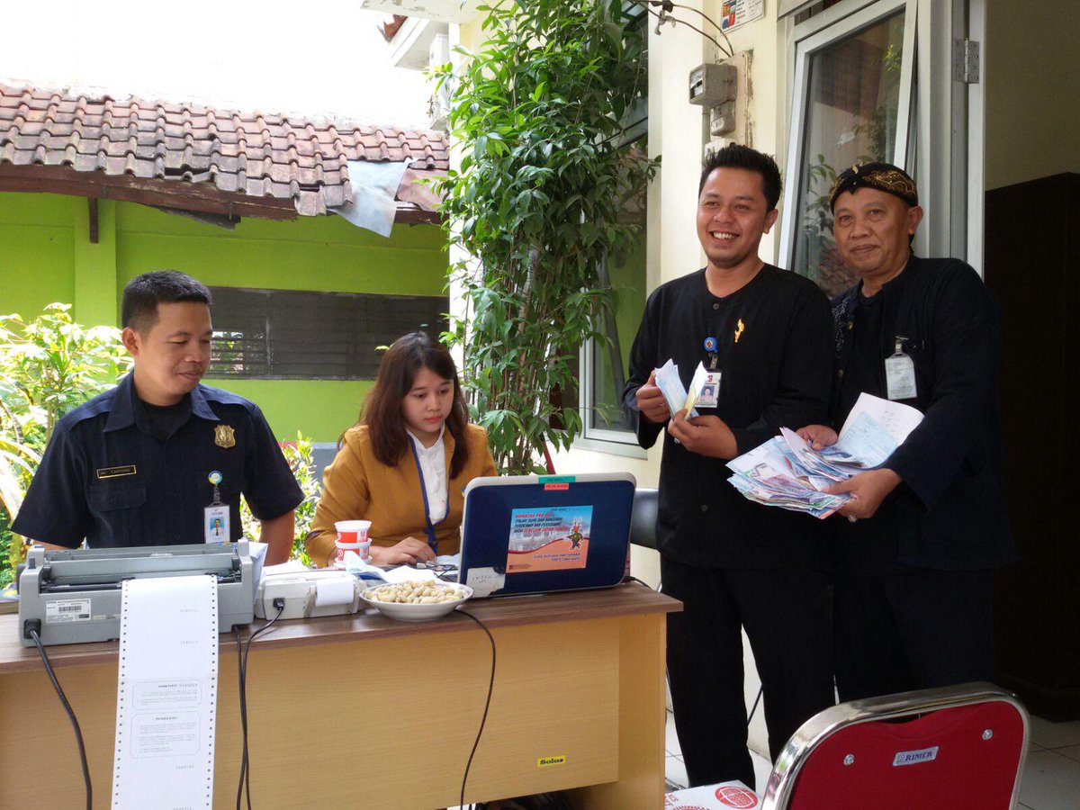 Mulyaharja's tweet photo. Satgas PBB P2 Kec.Bogor Selatan http://t.co/XLDuFeYGl4