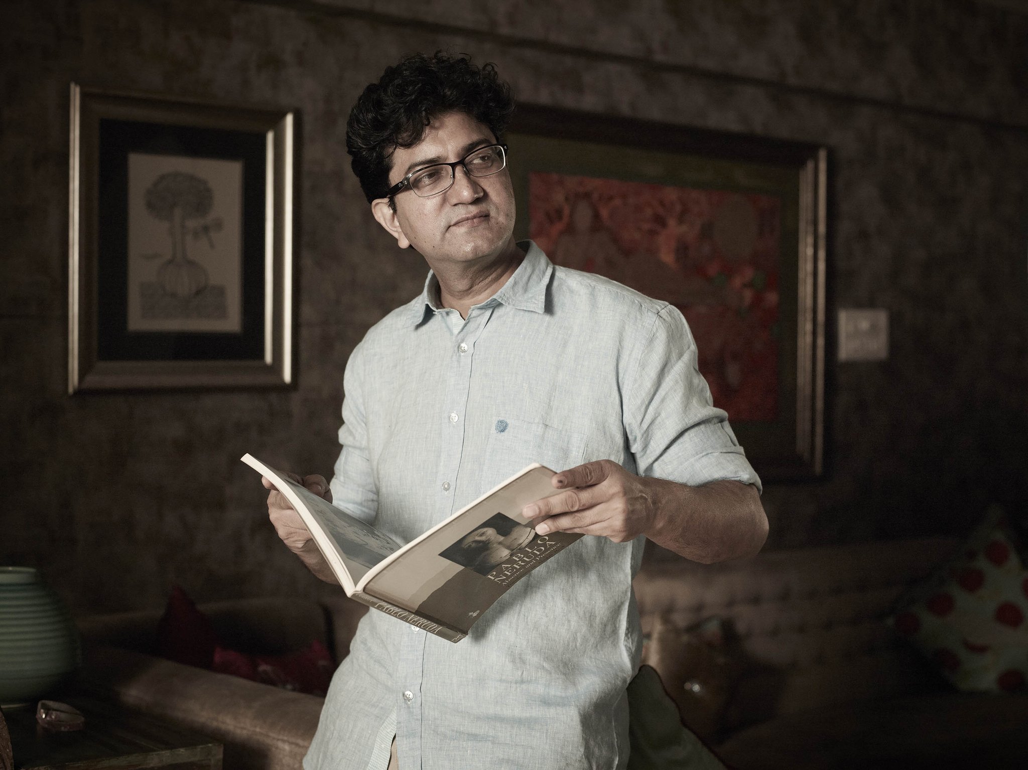 To a Man who has given us some of the most    Prasoon Joshi. Stay 