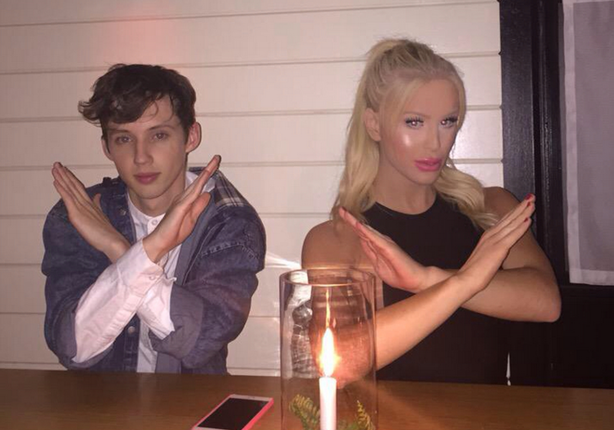 thisisamplify's tweet photo. The #AmplifyTROYE competition is now CLOSED π
5 winners will be announced once all entries have been reviewed π http://t.co/uIi0HckIQs