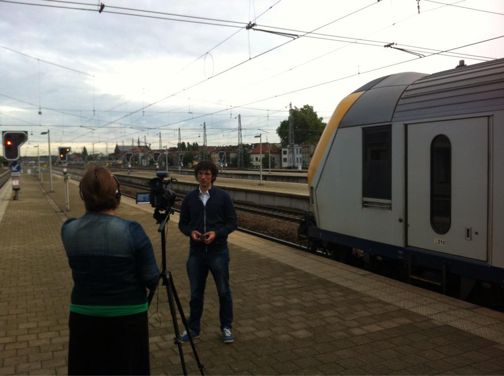RubenTweetz's tweet photo. Employer Story met de ingenieurs van de spoorwegen @Vacaturedotcom #employerbranding #storytelling http://t.co/NEUC6jhLov