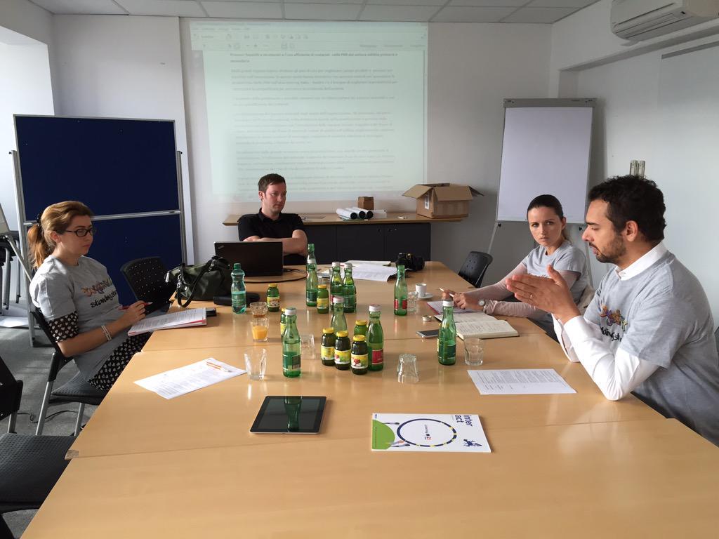 Progetto_BREF's tweet image. Project meeting x dare forma al nuovo progetto #bref 
#Interreg Italia-Austria
