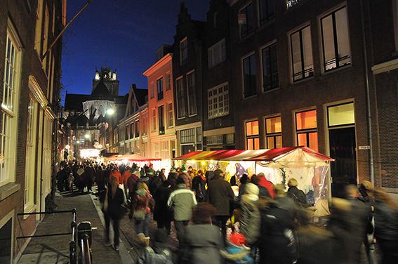 Dordrecht in race #evenementenstad van het jaar te worden. Ook nominatie voor #Kerstmarkt. bit.ly/1iuYeVE