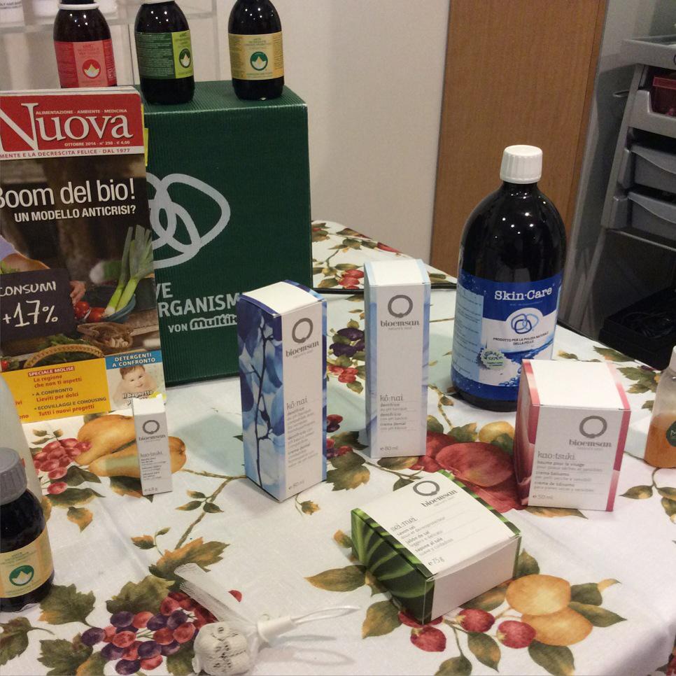 SCry1976's tweet photo. 100% naturali, 100%biodegradabili migliorare si può, per noi è per l'ambiente! #ecopassaparola #respectplanet http://t.co/TgN33PIhHs