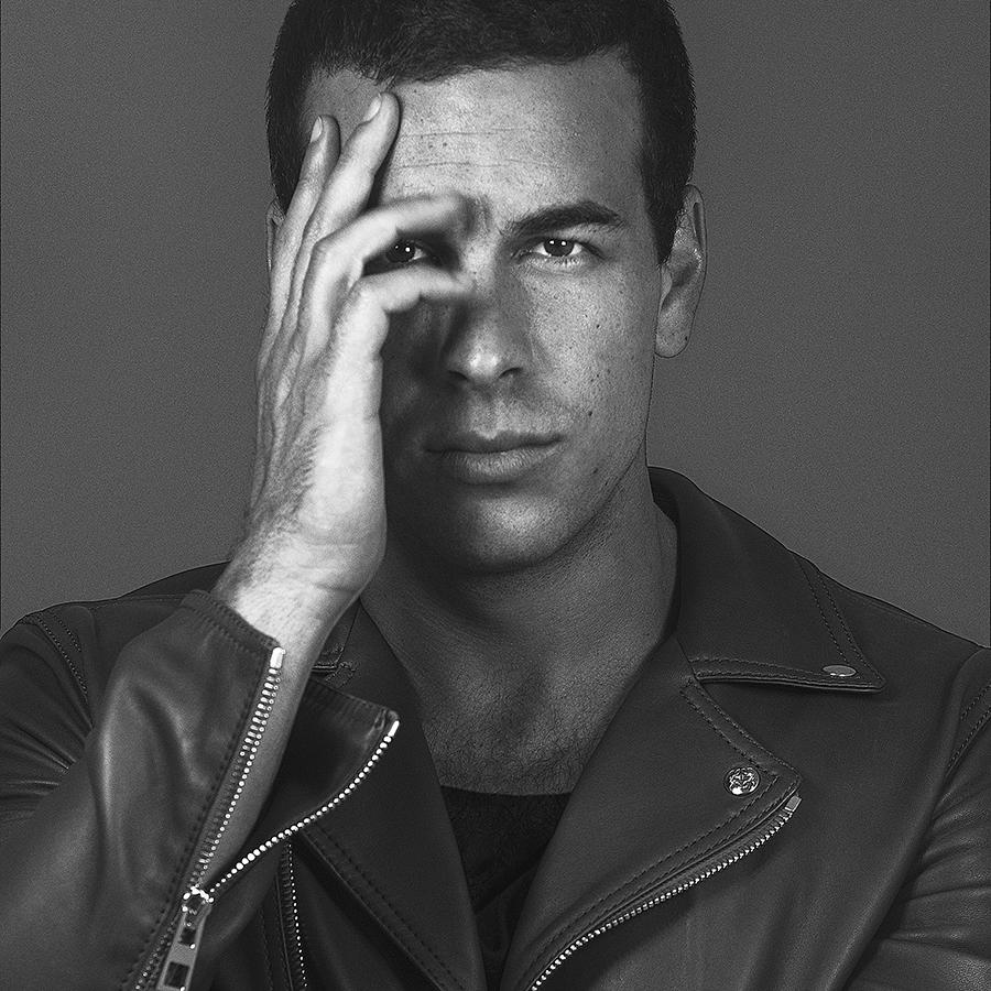 ParaisoMag's tweet photo. MARIO AND PERSEVERANCE @mario_casas_  @PELNpelicula #Paraiso04 #TheDramaIssue http://t.co/woHNee6gSU http://t.co/gtn6kJLvq4