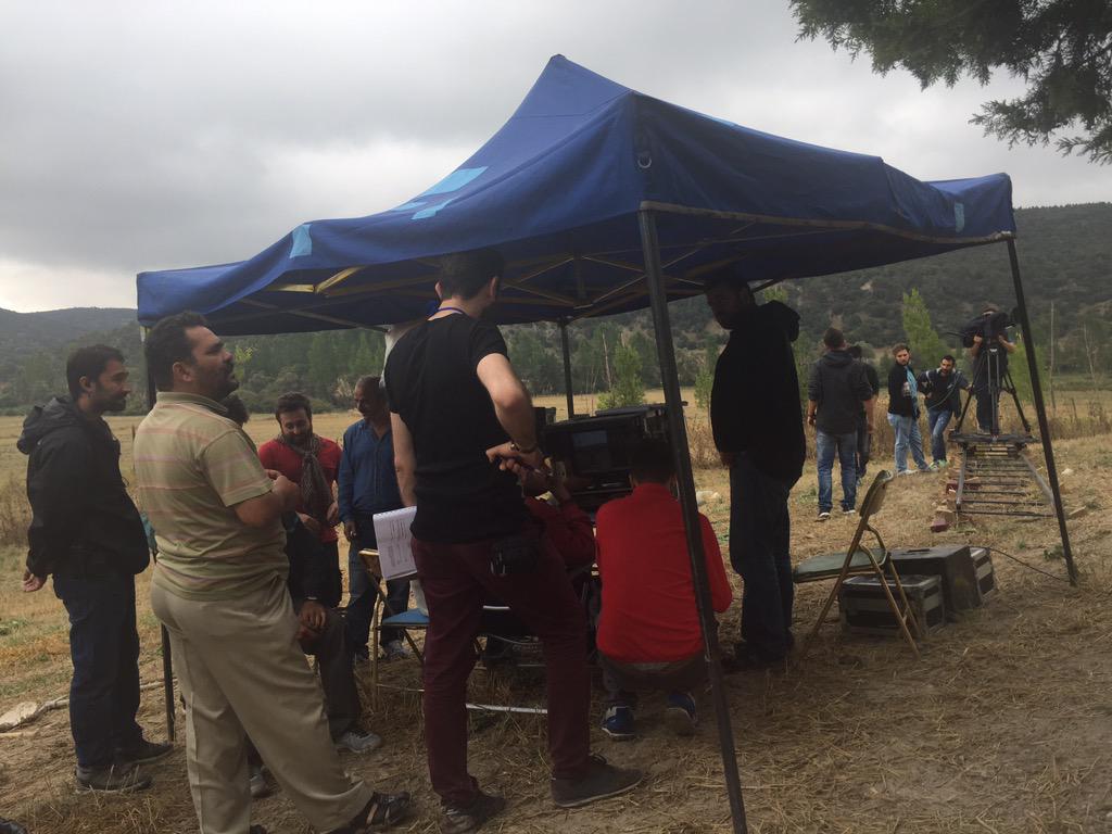 MiknatisPro's tweet photo. Sungurlar dizisinin çekimleri başladı. Mıknatıs Production son sürat çalışmaya devam ediyor. #miknatispro #sungurlar http://t.co/NzTo293usa